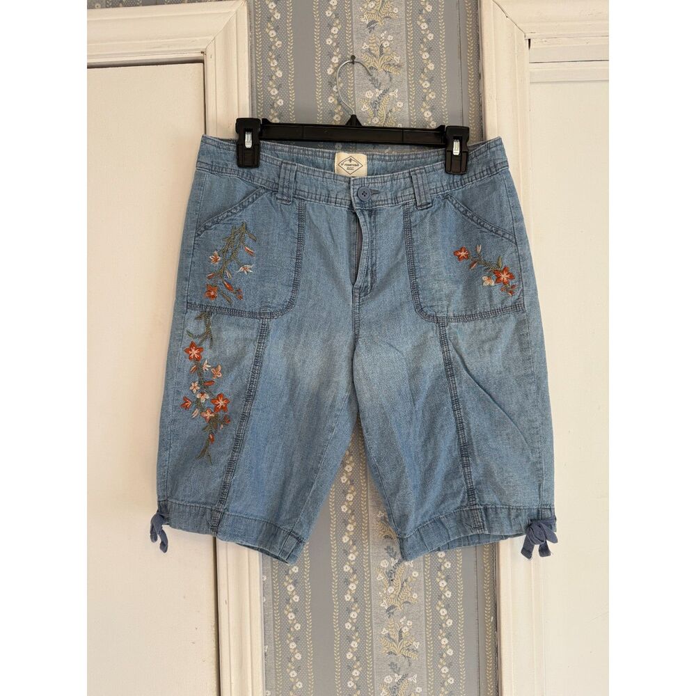 St. John's Bay Floral Embroidered Bermuda Shorts, 6